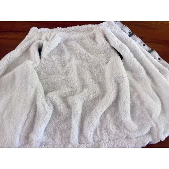 Women's Sherpa Lined Plaid Vest Cozy Checkered Button Front Fleece Layer Medium - Picture 3 of 8